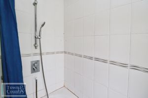 RED BARN ROAD- click for photo gallery